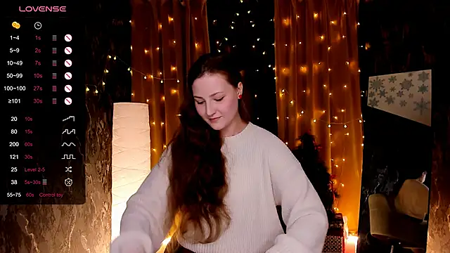 Snapshot of velvet_cherry_ chatting on 12-18-25, 08:53 velvet cherry online show from 12-18-25, 08:53