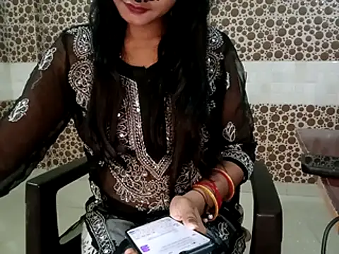 Sassy Shanvi online show from 04-03-26, 01:03