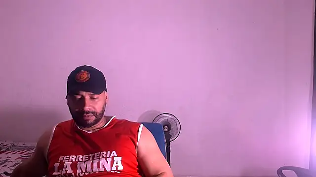 musclehetero online show from 11-24-25, 10:42