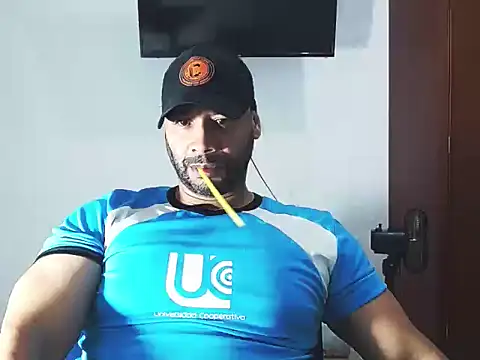 musclehetero online show from 12-16-25, 12:37