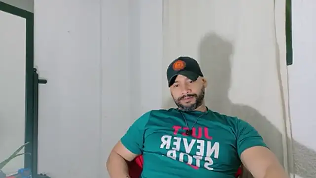 musclehetero online show from 06-28-26, 09:15