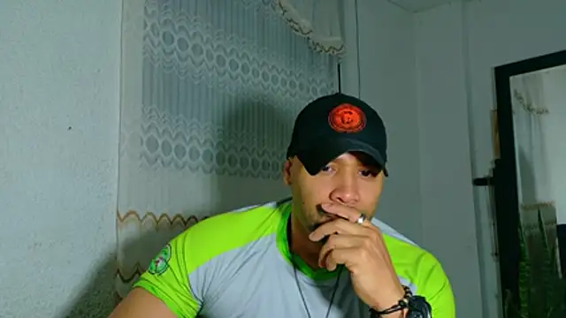 musclehetero online show from 07-06-26, 11:40