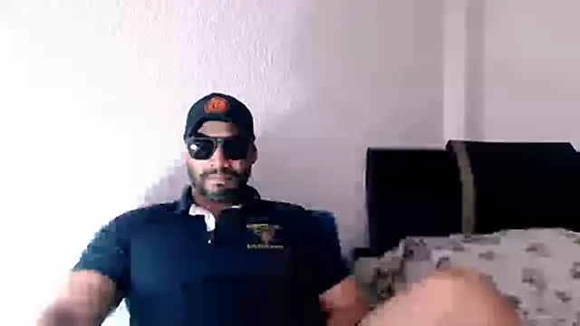 musclehetero online show from 07-31-26, 04:17