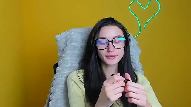 Snapshot of Stella_XO chatting on 12-04-25, 12:47 Stella XO online show from 12-04-25, 12:47