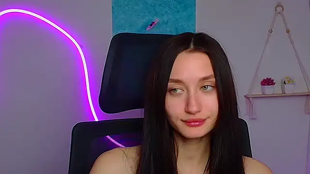 Stella XO online show from 04-17-26, 07:06