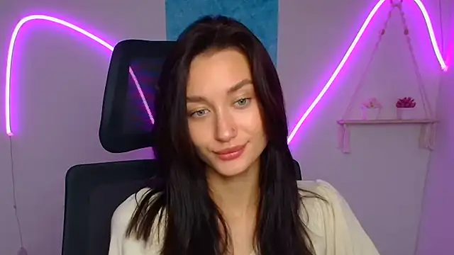 Snapshot of Stella_XO chatting on 06-18-26, 05:41 Stella XO online show from 06-18-26, 05:41