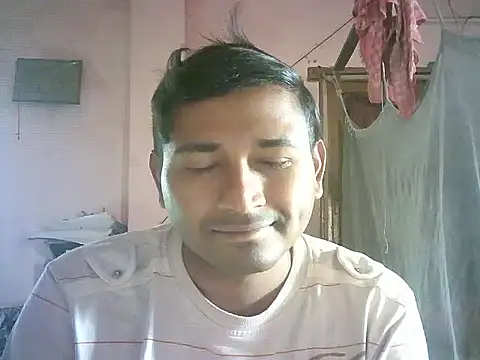 Snapshot of handsome12345_ chatting on 01-16-26, 02:59 handsome12345 online show from 01-16-26, 02:59