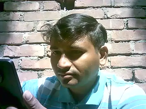 Snapshot of handsome12345_ chatting on 01-17-26, 05:12 handsome12345 online show from 01-17-26, 05:12