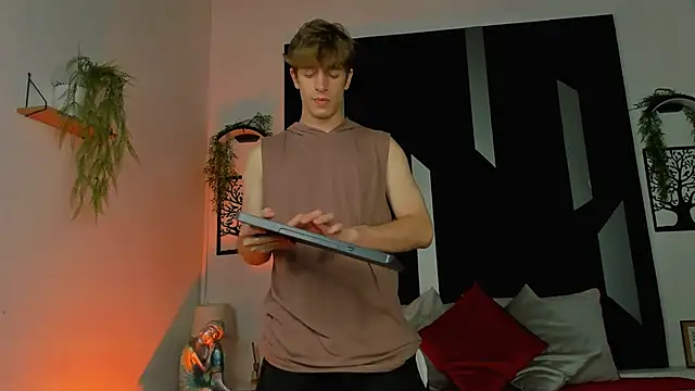 Ostin Saints online show from 04-14-26, 08:04