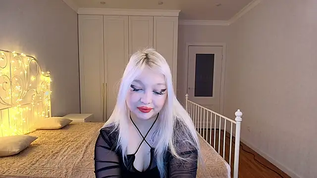 Snapshot of angelicaya chatting on 11-30-25, 03:10 angelicaya online show from 11-30-25, 03:10