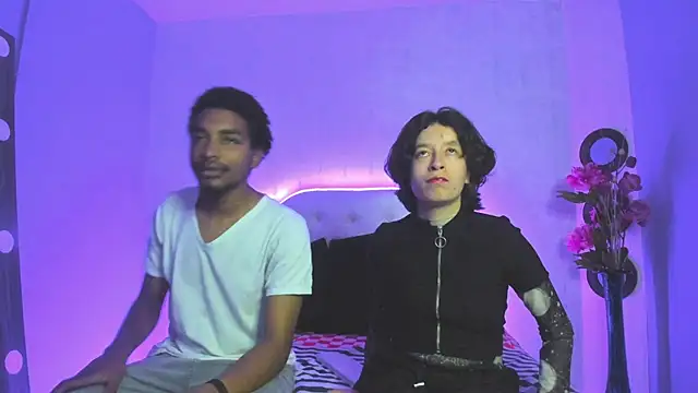 CoralAndOcean  online show from 01-06-26, 05:38