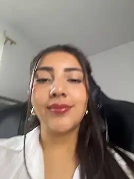 Snapshot of Sammyy_torres chatting on 03-29-26, 09:26 Sammyy torres online show from 03-29-26, 09:26