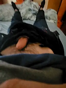 Snapshot of Raika25 chatting on 11-25-25, 11:43 Raika25 online show from 11-25-25, 11:43