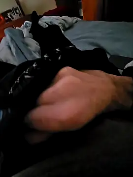 Snapshot of Raika25 chatting on 11-26-25, 03:46 Raika25 online show from 11-26-25, 03:46