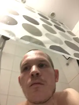 Spielzeugtwink online show from 04-10-26, 04:33