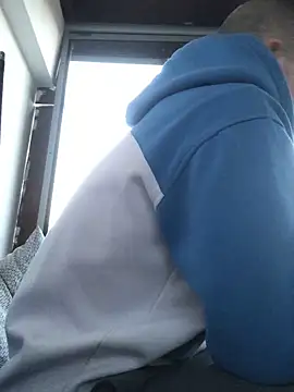 Spielzeugtwink online show from 04-20-26, 06:31