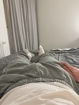 TwinkiStar05 online show from 11-20-25, 08:08