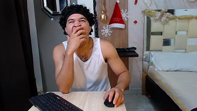 Snapshot of sweett_love_ chatting on 12-16-25, 04:39 sweett love online show from 12-16-25, 04:39