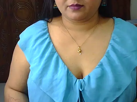 Natasha pihu online show from 01-08-26, 02:52