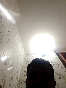 Snapshot of marie683 chatting on 11-27-25, 02:41 marie683 online show from 11-27-25, 02:41