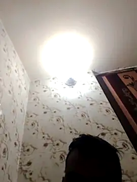 Snapshot of marie683 chatting on 12-02-25, 04:24 marie683 online show from 12-02-25, 04:24