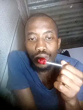 Snapshot of shortone01 chatting on 11-28-25, 07:16 shortone01 online show from 11-28-25, 07:16