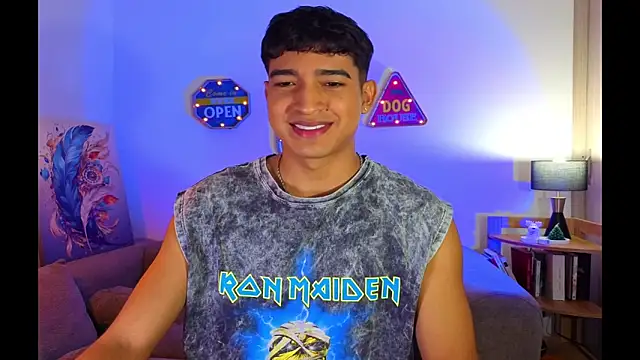 Snapshot of ken_blakerr chatting on 02-05-26, 07:46 ken blakerr online show from 02-05-26, 07:46