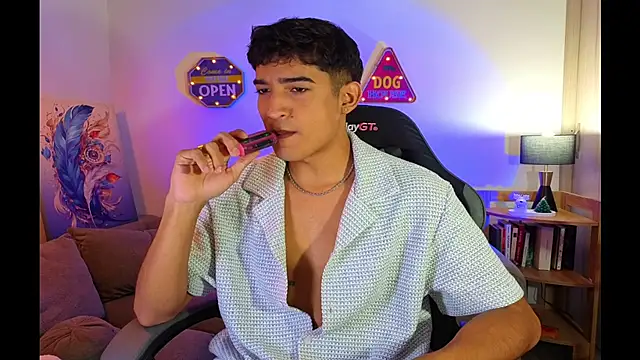 Snapshot of ken_blakerr chatting on 02-06-26, 07:45 ken blakerr online show from 02-06-26, 07:45