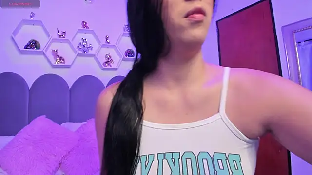 lunagomez24 online show from 01-16-26, 01:53