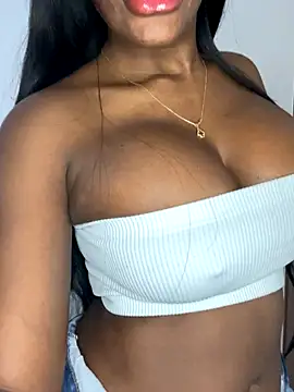 tashaaaaa2395 online show from 12-18-25, 07:53