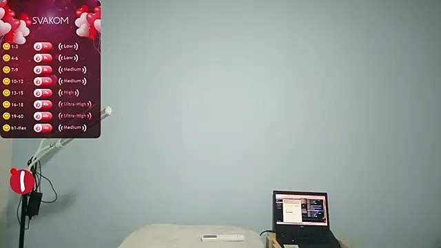 Snapshot of nelielg6 chatting on 12-20-25, 03:13 nelielg6 online show from 12-20-25, 03:13