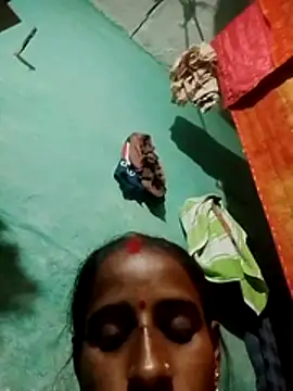 Xxx suhana online show from 11-26-25, 03:57