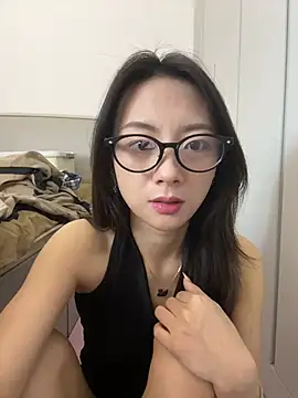 Jinmi125216 online show from 04-16-26, 12:39