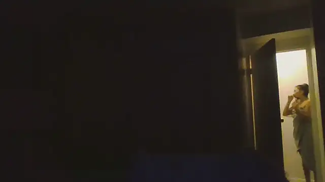 cryptokimgirl online show from 03-03-26, 02:39