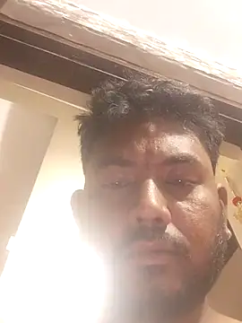 Snapshot of Roy___121 chatting on 02-11-26, 04:39 Roy 121 online show from 02-11-26, 04:39