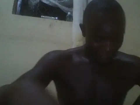 UsTwo  online show from 11-23-25, 08:08