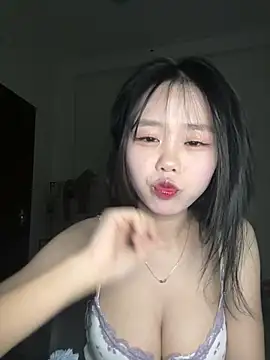 Kiee-lee online show from 02-05-26, 03:49