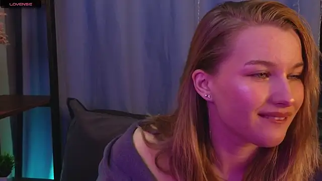 ImiMonroe online show from 05-02-26, 04:28