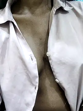 Simran 0011 online show from 12-15-25, 12:04