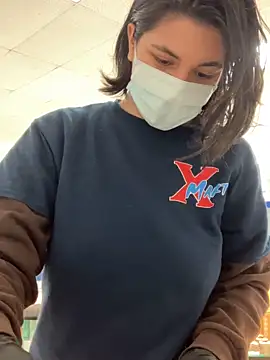 Kora Kat online show from 11-21-25, 07:18