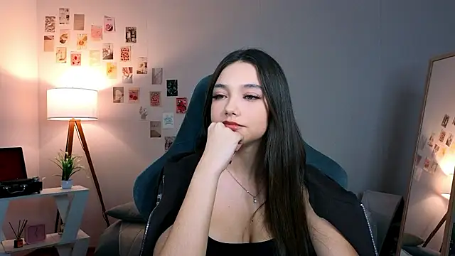 Snapshot of Vexorine chatting on 02-28-26, 07:26 Vexorine online show from 02-28-26, 07:26