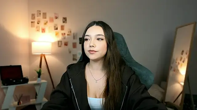 Snapshot of Vexorine chatting on 03-12-26, 07:31 Vexorine online show from 03-12-26, 07:31