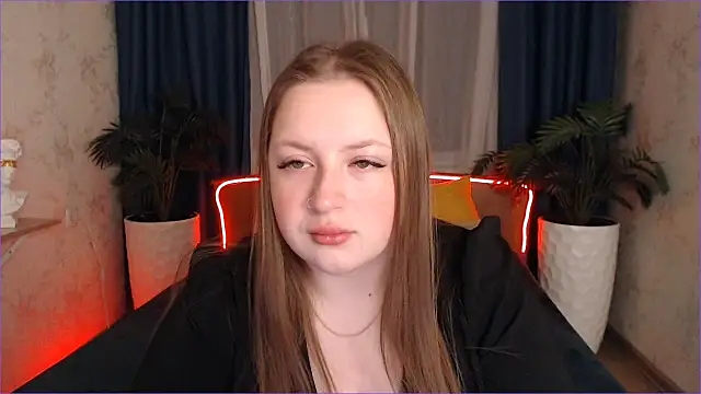 Snapshot of GirlPlayer chatting on 12-04-25, 01:26 GirlPlayer online show from 12-04-25, 01:26