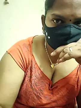 Snapshot of Paru_Tamil_Ponnu chatting on 12-02-25, 06:58 Paru Tamil Ponnu online show from 12-02-25, 06:58