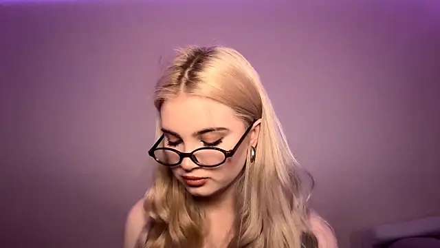 KarissaBoisse online show from 11-29-25, 05:38