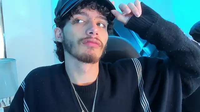 Snapshot of JojoBraando chatting on 12-04-25, 12:58 JojoBraando online show from 12-04-25, 12:58