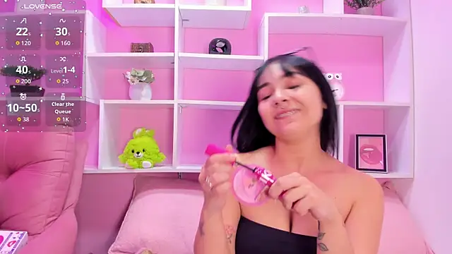 kittyMelvis online show from 01-17-26, 04:11