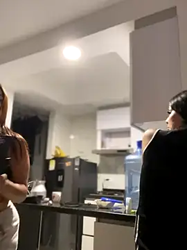 Maddy evill online show from 12-15-25, 11:42