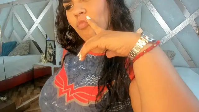 lathiffa online show from 01-12-26, 02:17