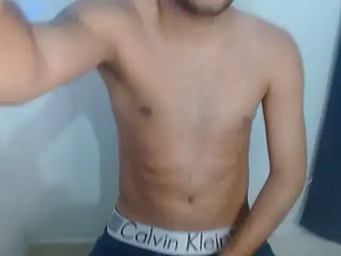 pinky 7 online show from 12-01-25, 05:18